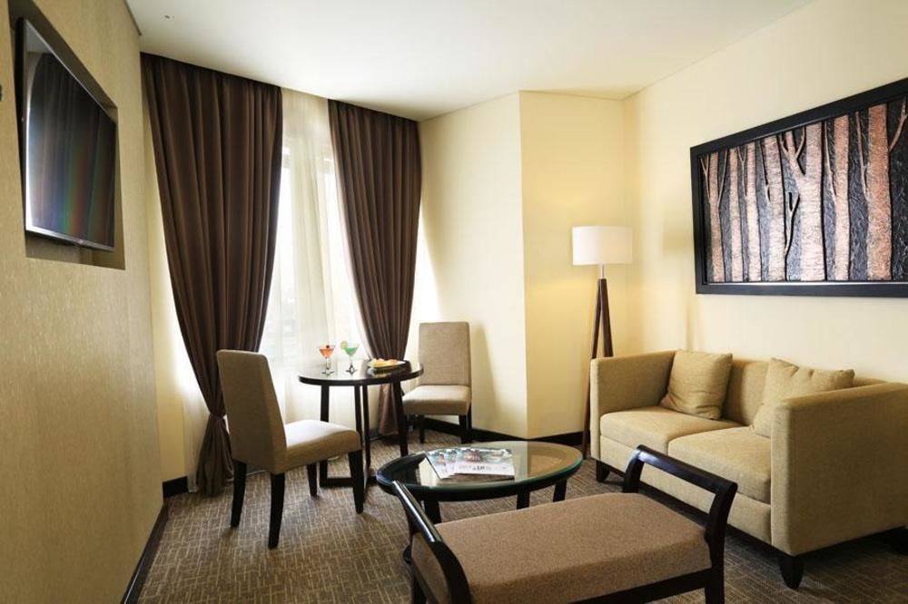 Cipta Hotel Pancoran Jakarta Exterior photo