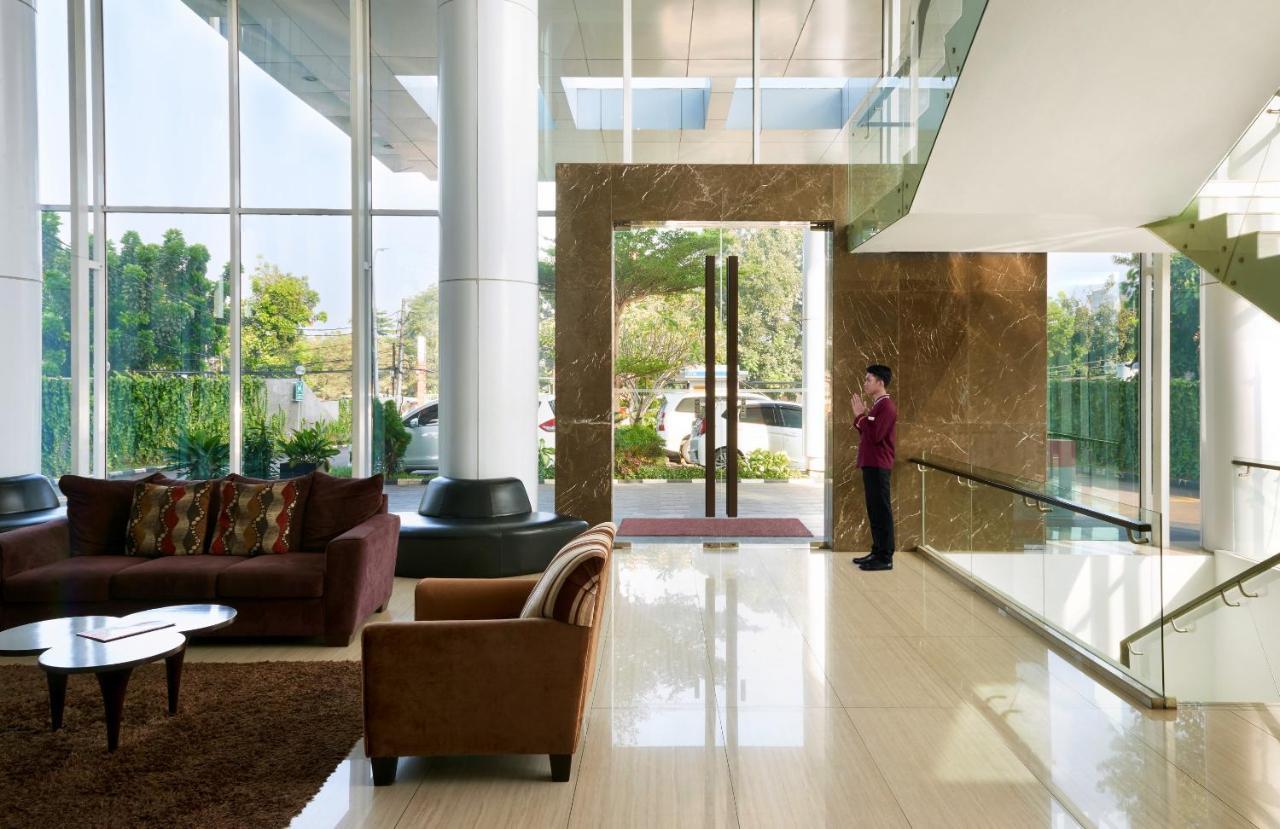 Cipta Hotel Pancoran Jakarta Exterior photo